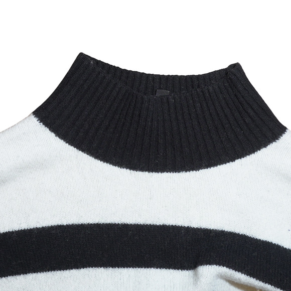 BCBGMAXAZRIA Women's Sweater Sz M (Fits L & XL) Striped Mock-Neck Lagenlook GUC - Picture 6 of 14